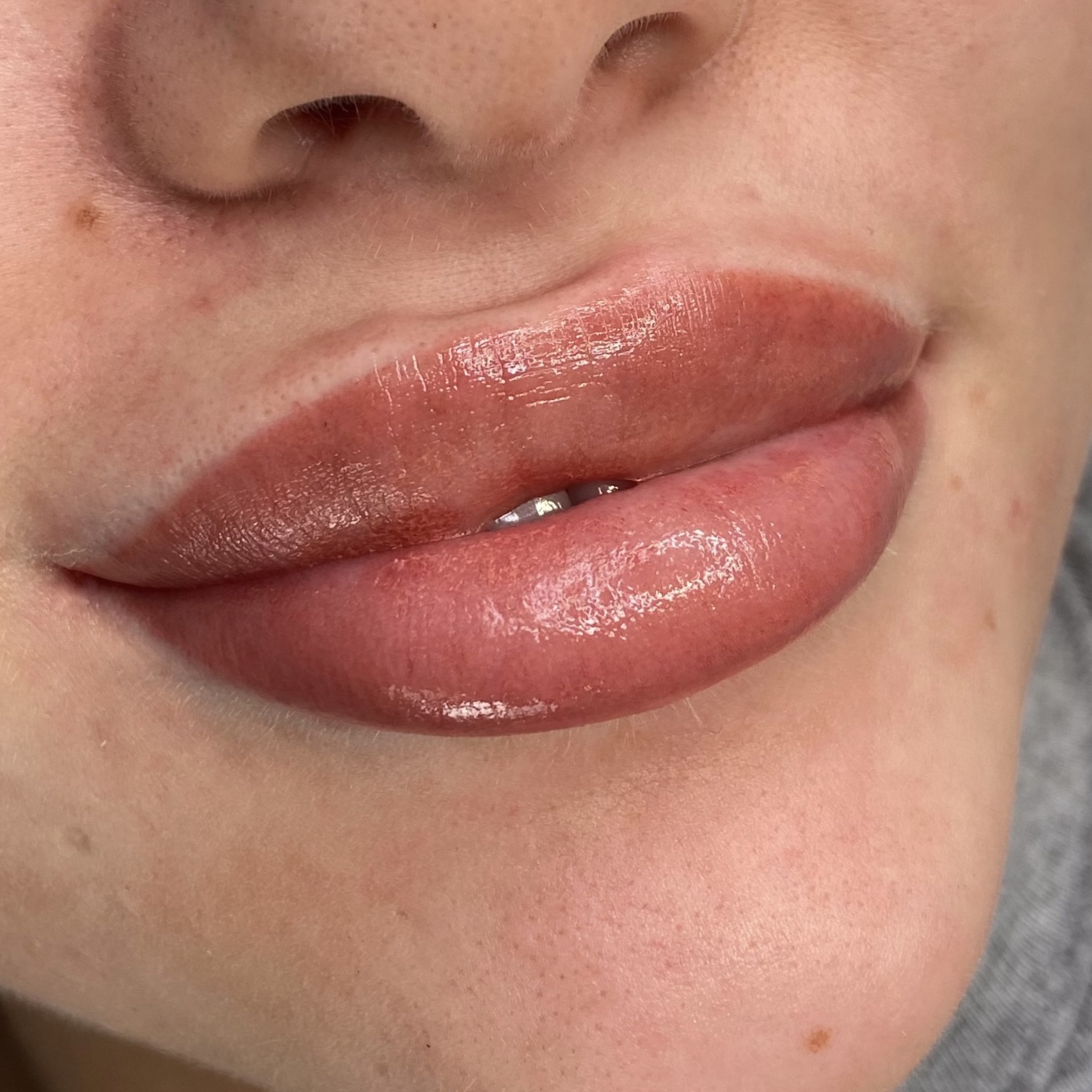 Soft lip blush
