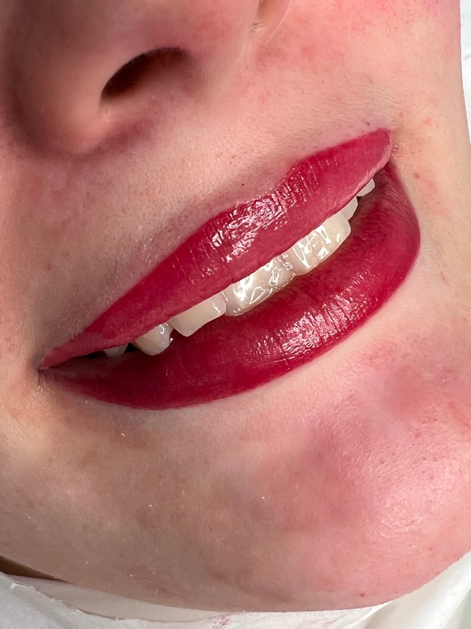Glossy lip colour result